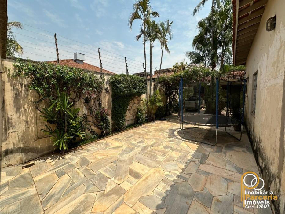 WhatsApp Image 2025-10-22 at 09.11.50 (1).jpeg